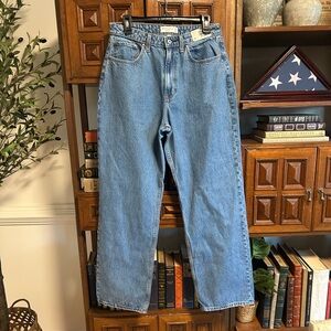 Abercrombie & Fitch  Loose Women Jeans